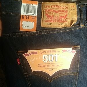 Levis 501 jeans
